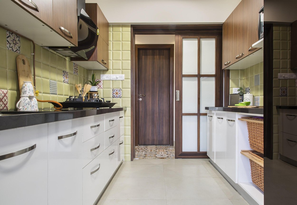 Pops of Colour Kitchen